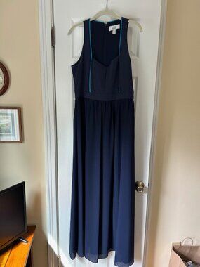 Badgley Mischka Long Gown - Misses 10